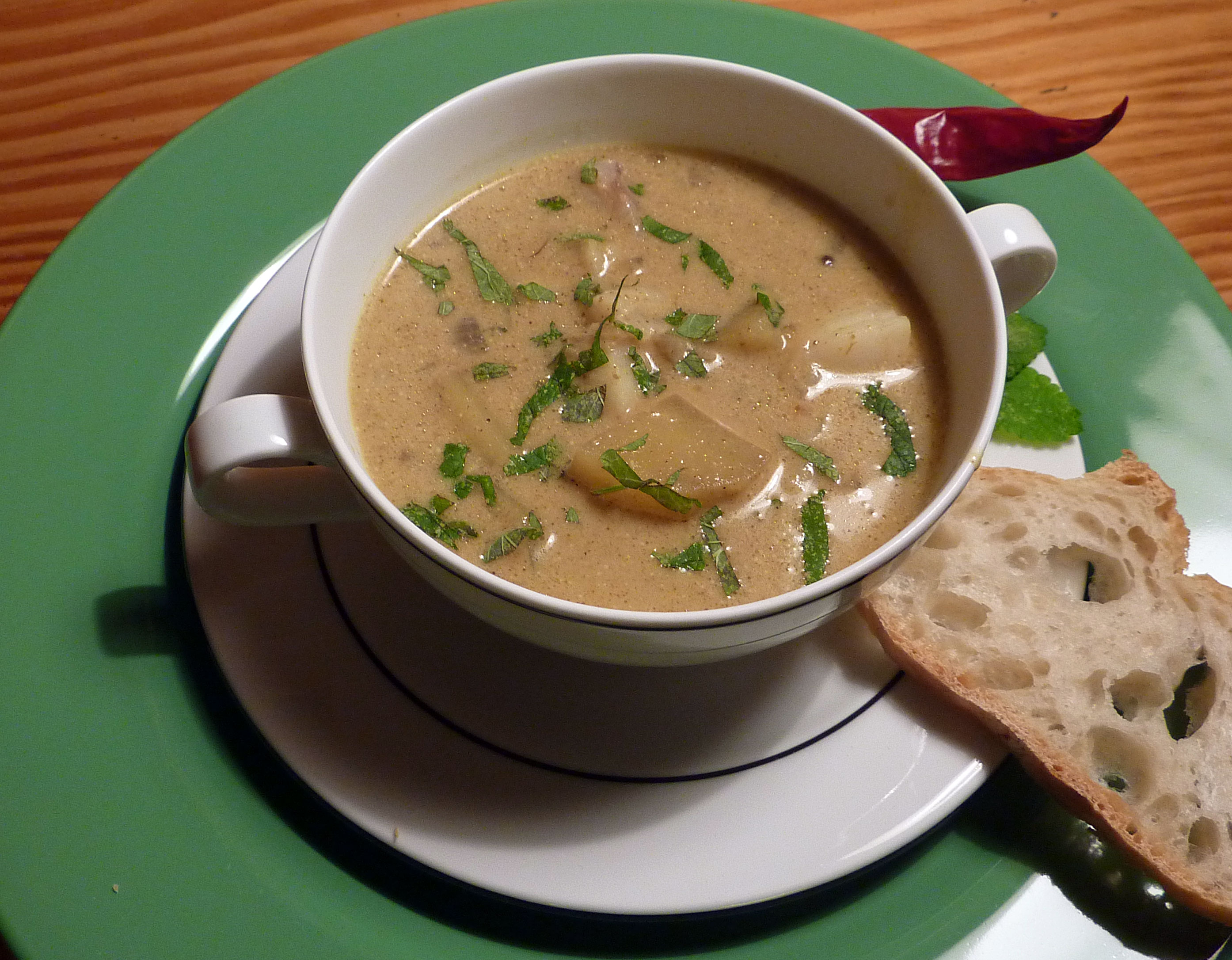 fischsuppe indisch 2.jpg (932293 Byte)